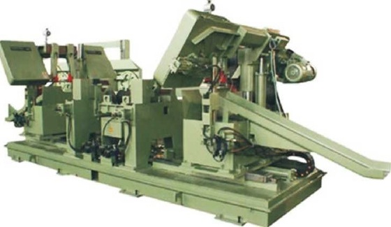 Διπλό επικεφαλής 4X2kw 1600mm οριζόντια ξύλινη αυτόματη τροφή μηχανών πριονιών ζωνών